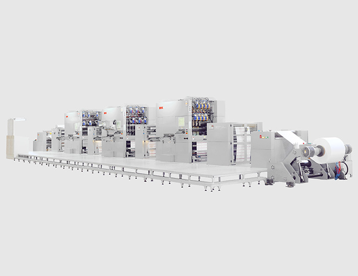 MK 3920SW卷筒紙機(jī)組式模切機(jī)
技術(shù)描述：卷筒紙多機(jī)組整機(jī)設(shè)計(jì)技術(shù)
                 高速間歇式送紙控制技術(shù)
                 真空送箔輸送控制技術(shù)
告別單張紙加工浪費(fèi)，進(jìn)入高自動(dòng)化、多工位組合的新時(shí)代。
無(wú)需叼口空白，每張紙平均節(jié)約15mm，每1000米卷筒紙至少節(jié)約25M，成品率至少提升2.5%