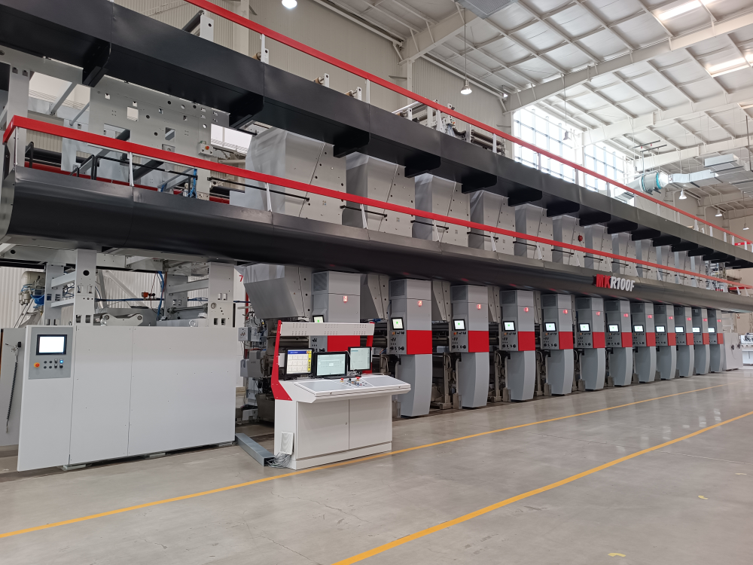 MK R100F  12色組塑料凹印機(jī)
最高速度400m/min，最薄PET膜12μm